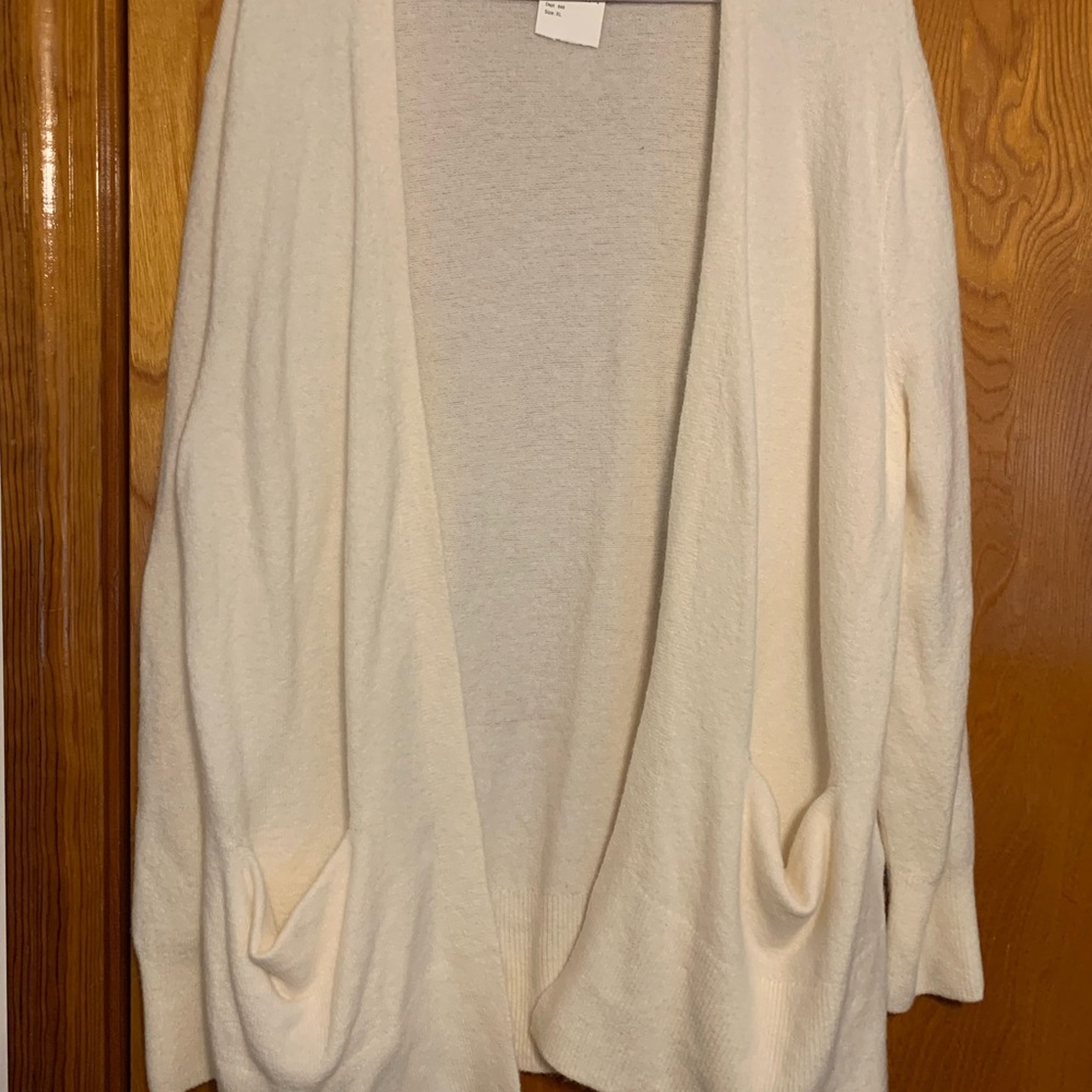 Elegant Cream Open-Front Sweater cardigan - very plush